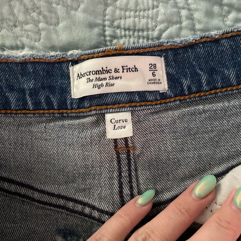 Abercrombie curve love high rise mom shorts